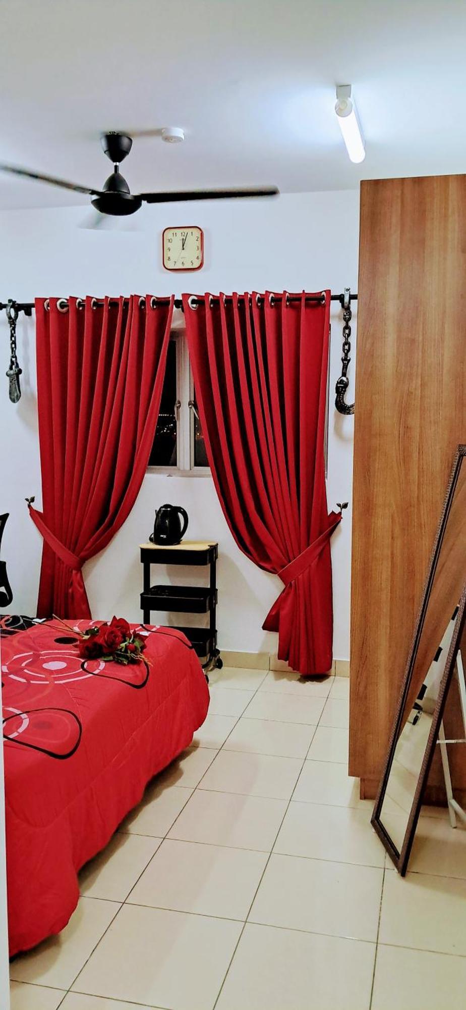 The Red Room Alanis Residence セパン エクステリア 写真